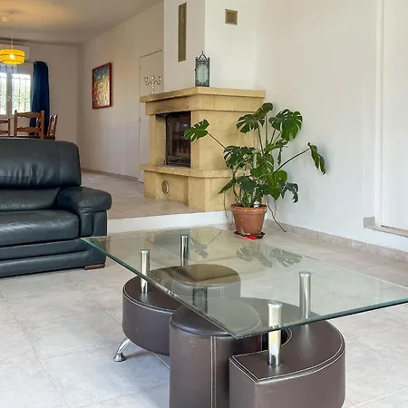 Pet Friendly In Vers-pont-du-gard ור פון דו גאר