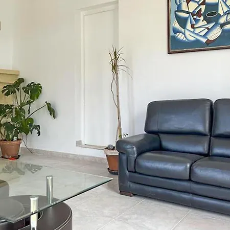 Pet Friendly In Vers-pont-du-gard * ור פון דו גאר