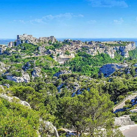 Semesterbostad Gorgeous In Vers-pont-du-gard Vers-Pont-du-Gard